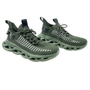 GSLMOLN Men's Sz 10.5 Slip on Breathable Walking Shoes Ultra Lightweight Casual